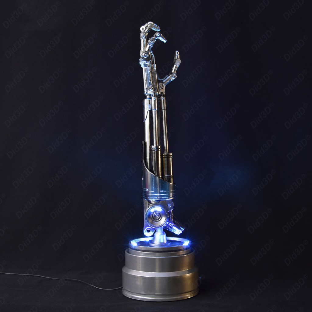 TERMINATOR 2 Arm Animatronic Life Size - 6